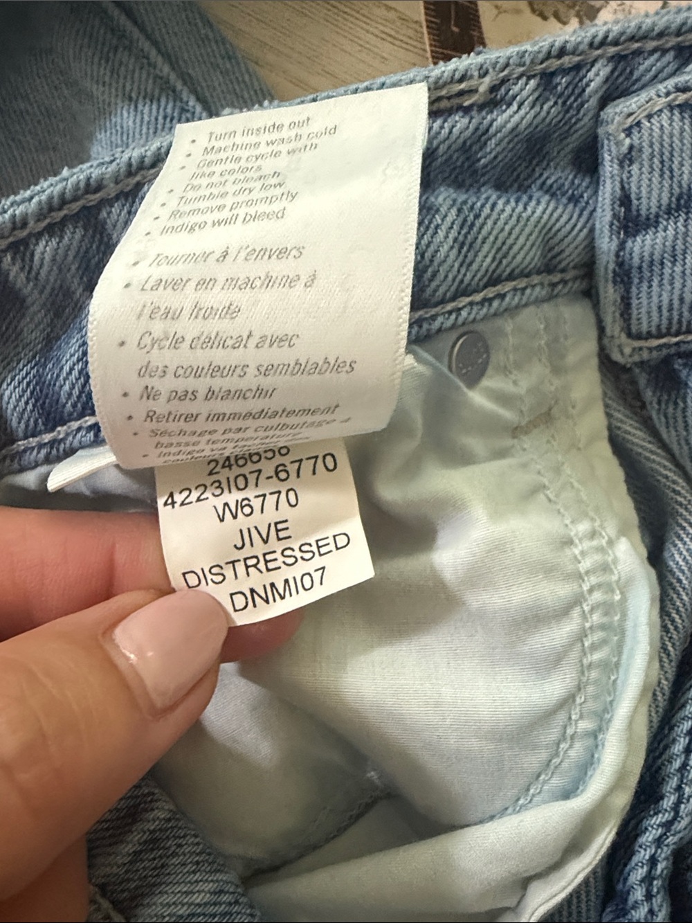 PAIGE Noella Jive Ankle Straight Jean Size 25 NWT - Picture 13 of 13